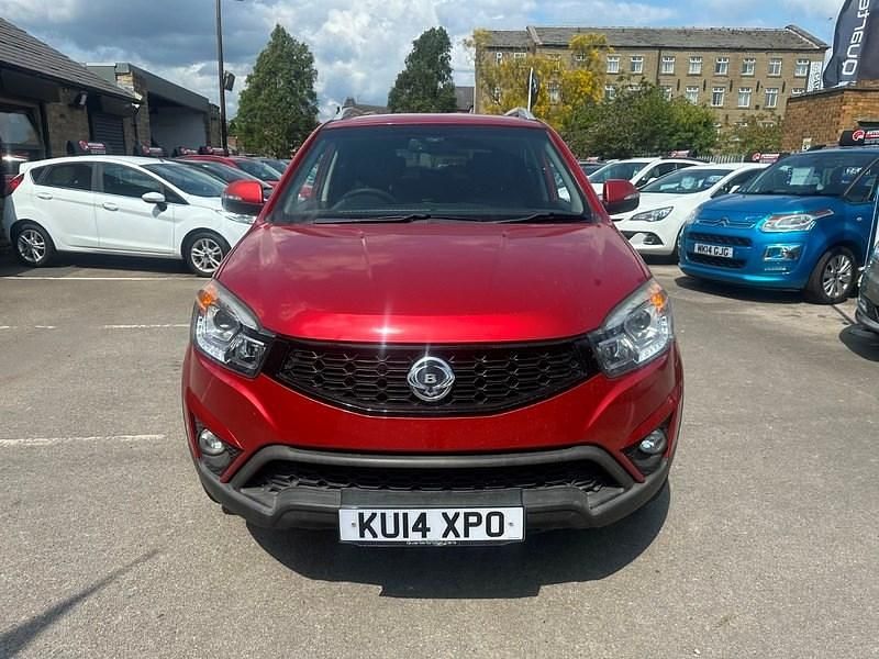 Red Used 2014 Ssangyong Korando Estate | £2,750 (Super price) - Image 1/4