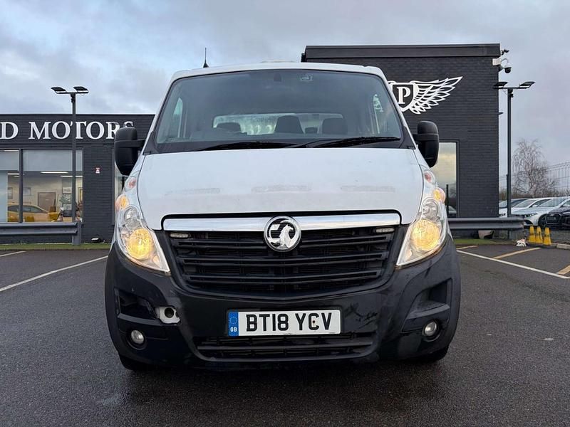 Used Vauxhall Movano 2018 White MPV