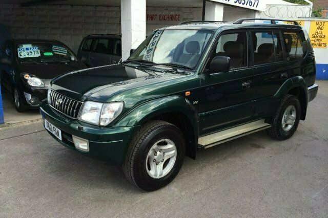 Used Toyota Land Cruiser 123 HP (90 kW) 2000 SUV