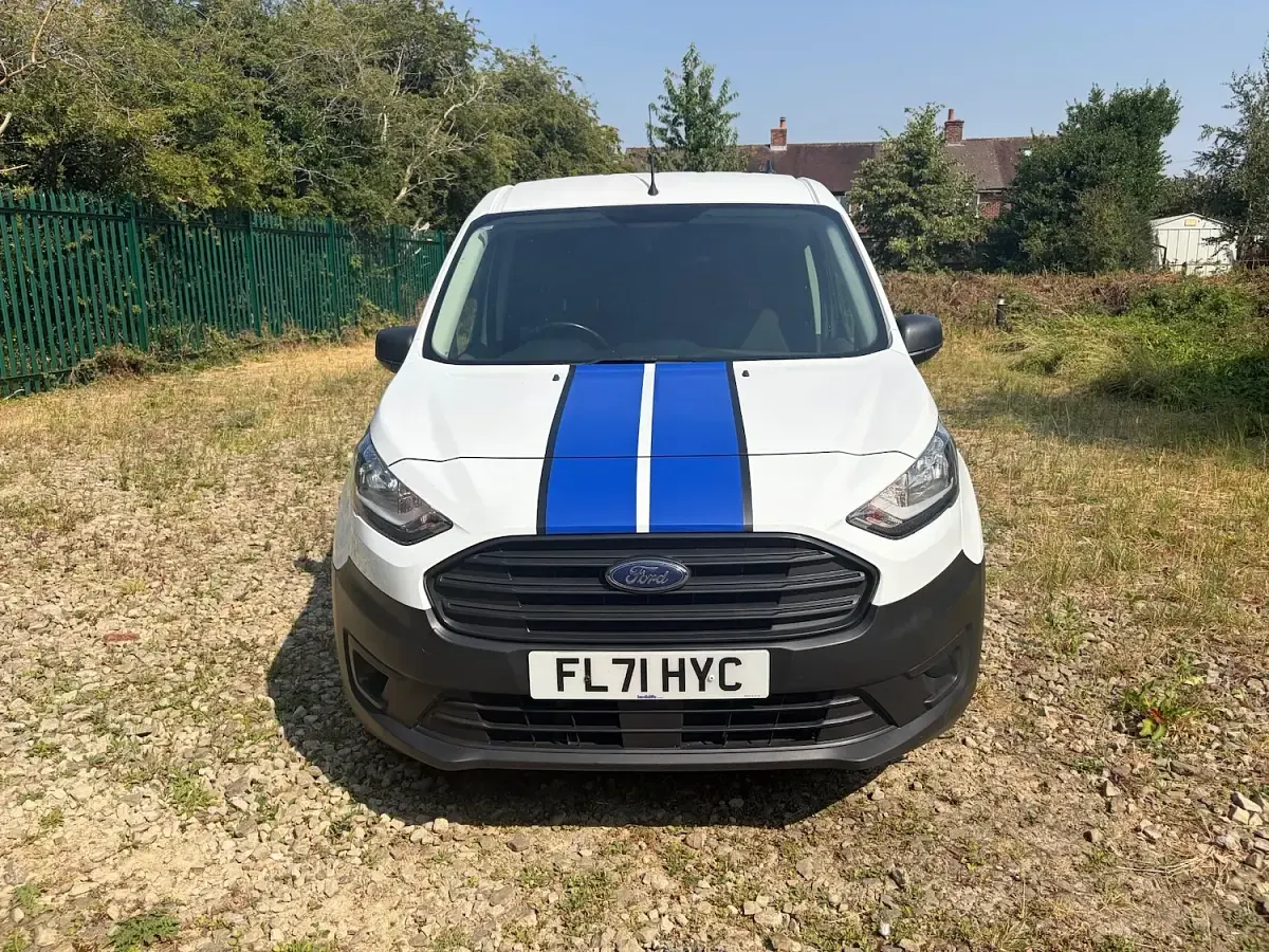 Used Ford Transit 100 HP (73 kW) 2022 Frozen white Van