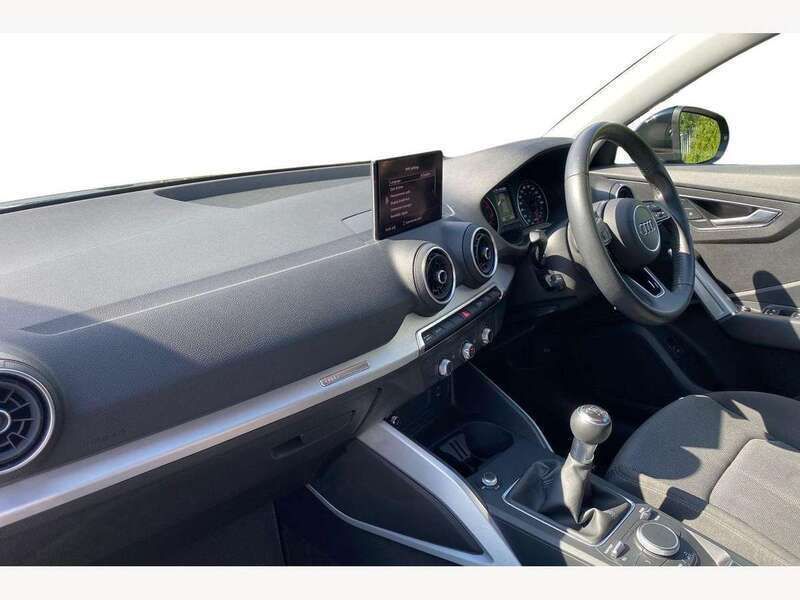 Image 2/4