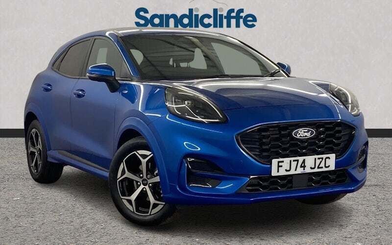 Used 2025 Ford Puma ST-Line Hatchback | £20,457 (A bit pricey) - Image 1/4