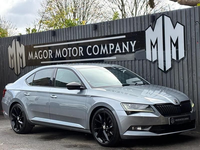Used Skoda Superb SportLine 220 HP (161 kW) 2017 Grey Hatchback