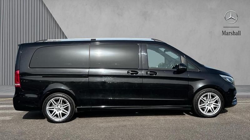 Used Mercedes V220 AMG line 163 HP (119 kW) 2020 Obsidian black MPV