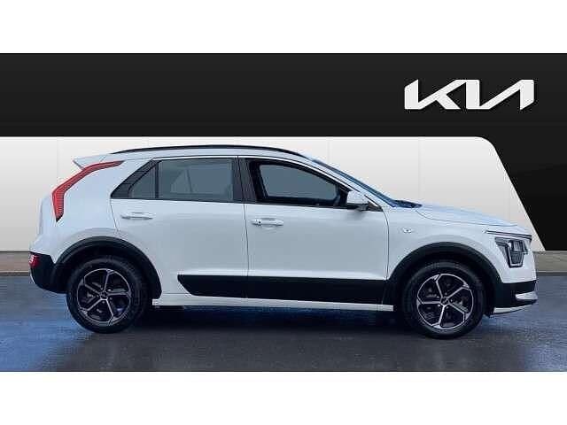 Used Kia Niro 129 HP (94 kW) 2025 White SUV