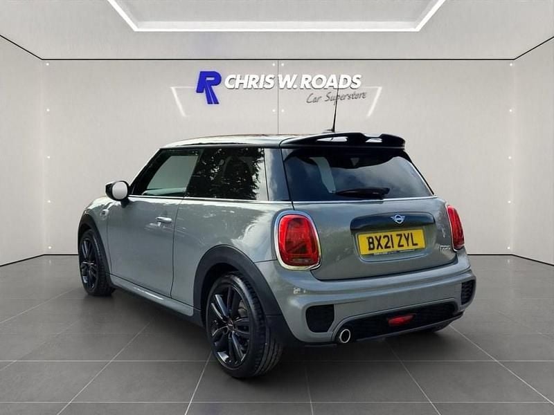 Begagnad Mini Cooper Hatch 2021 Grå Halvkombi