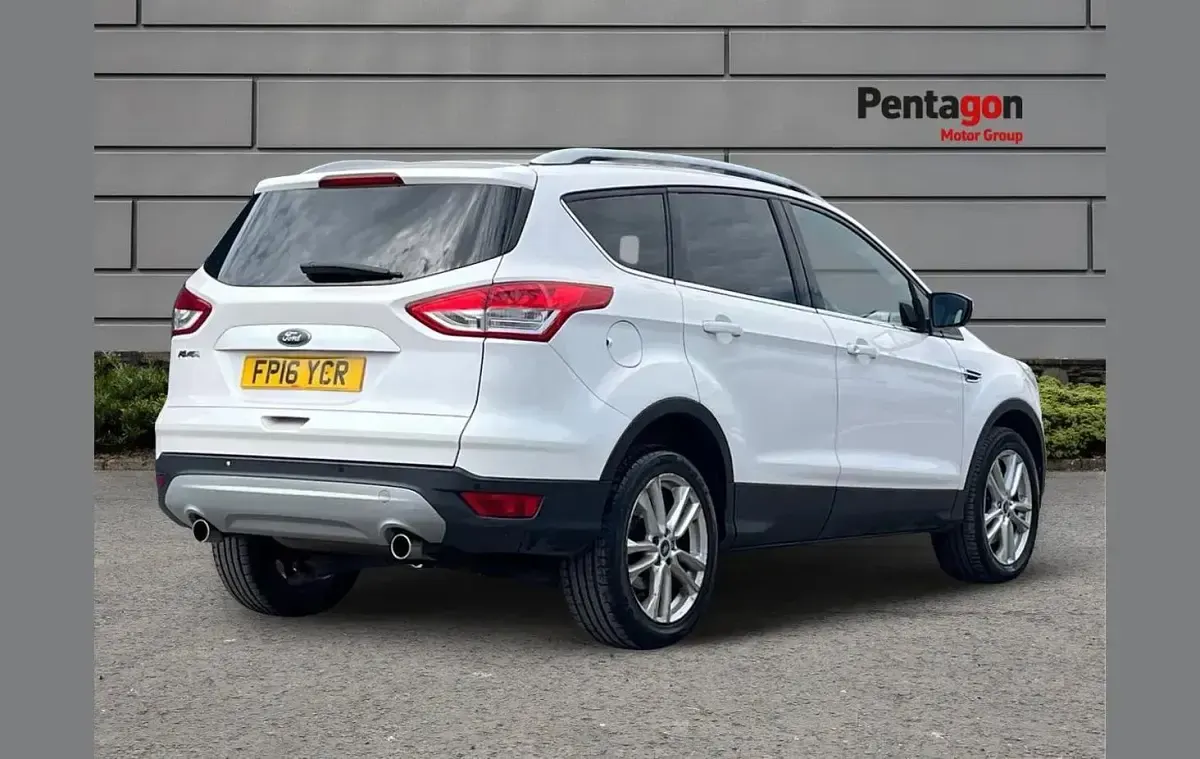 Used Ford Kuga Titanium X 177 HP (130 kW) 2016 White SUV