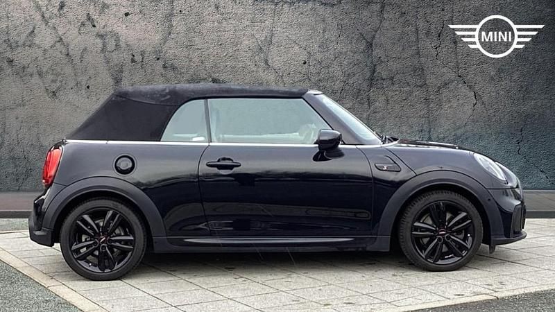 Used Mini Cooper S Sport 176 HP (129 kW) 2024 Black Hatchback