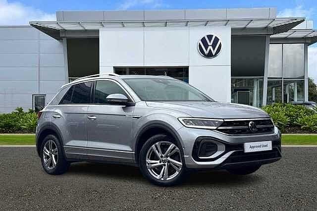 Pyrite silver Used 2022 VW T-Roc R-line SUV | £22,995 (Fair price) - Image 1/4