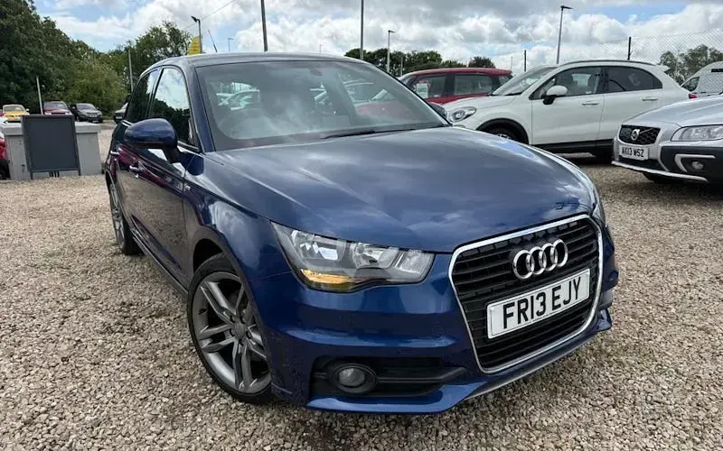 Used Audi A1 Sportback S-Line 122 HP (89 kW) 2013 Blue Hatchback