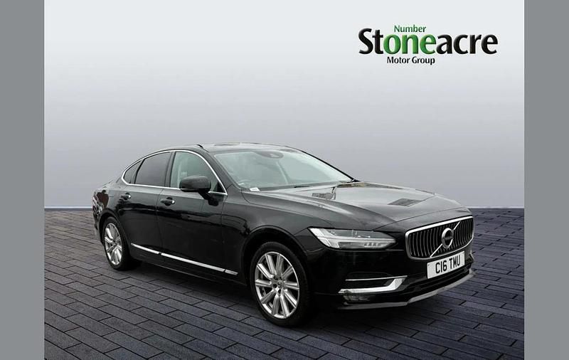 Used Volvo S90 Inscription 190 HP (139 kW) 2018 Black Sedan