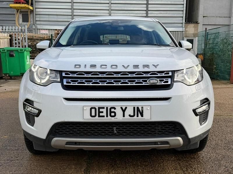 Used Land Rover Discovery Sport HSE 180 HP (132 kW) 2016 White SUV