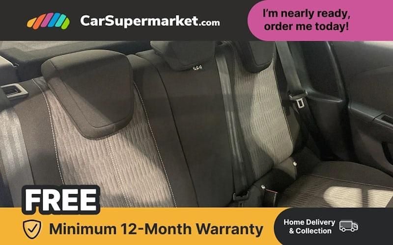 Used Vauxhall Corsa Design Edition 101 HP (74 kW) 2023 Hatchback