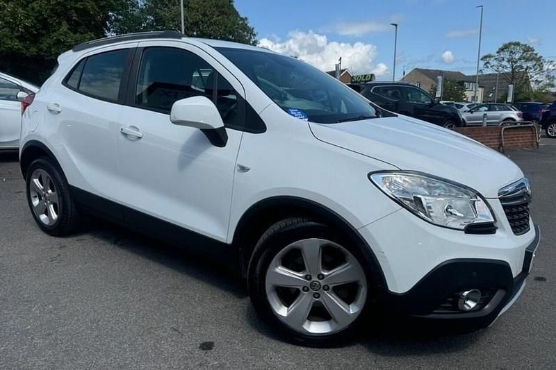 White Used 2014 Vauxhall Mokka S SUV | £3,550 (Fair price) - Image 1/1