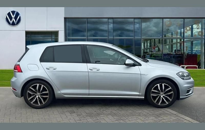 Used VW Golf VII GT 130 HP (95 kW) 2019 Silver Hatchback