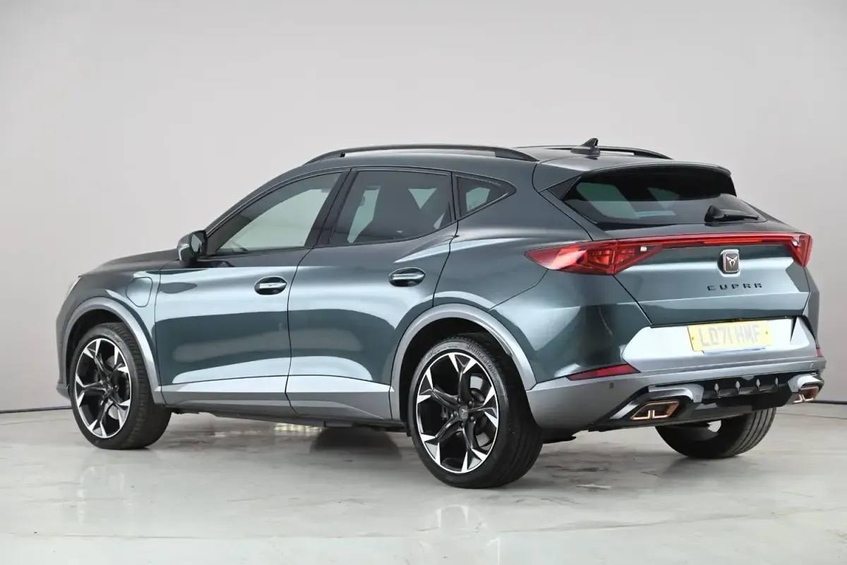 Begagnad Cupra Formentor VZ2 2021 Grön SUV