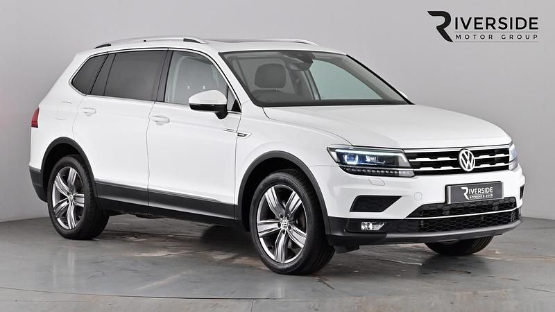 Used VW Tiguan Allspace SEL 190 HP (139 kW) 2020 Pure white SUV