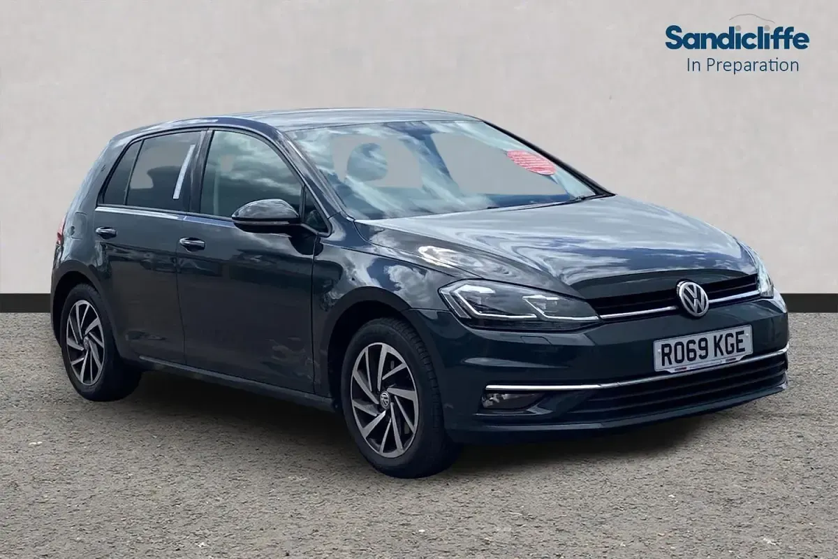 Used VW Golf VII Edition 150 HP (110 kW) 2020 Hatchback