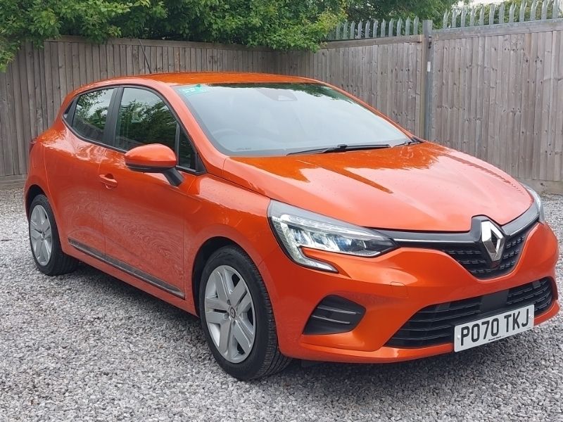 Orange Used 2020 Renault Clio V Play Hatchback | £11,698 (Fair price) - Image 1/4