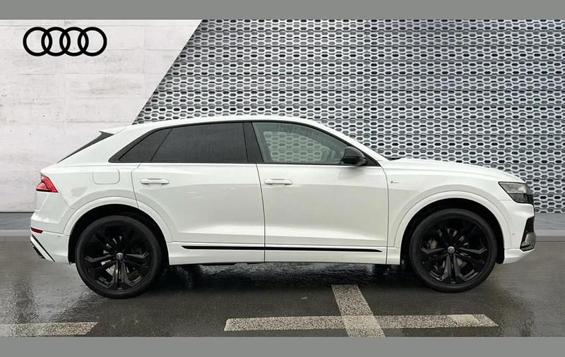 Used Audi Q8 Comfort 281 HP (206 kW) 2020 White SUV