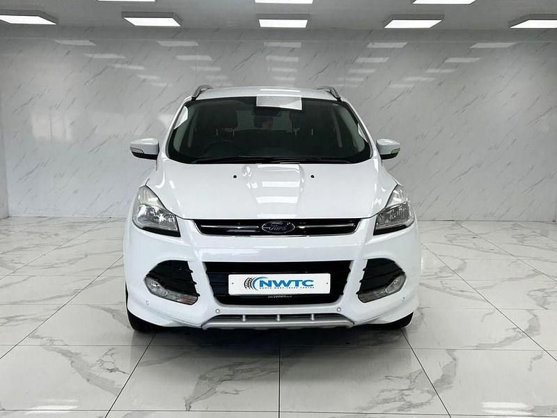 Używany Ford Kuga Sport 180 KM (132 kW) 2016 Biały SUV