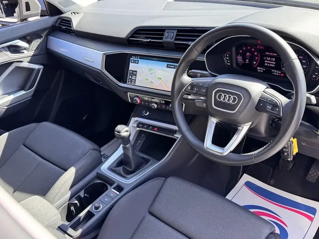 Second-hand Audi Q3 Sport 150 CP (110 kW) 2019 Gri SUV
