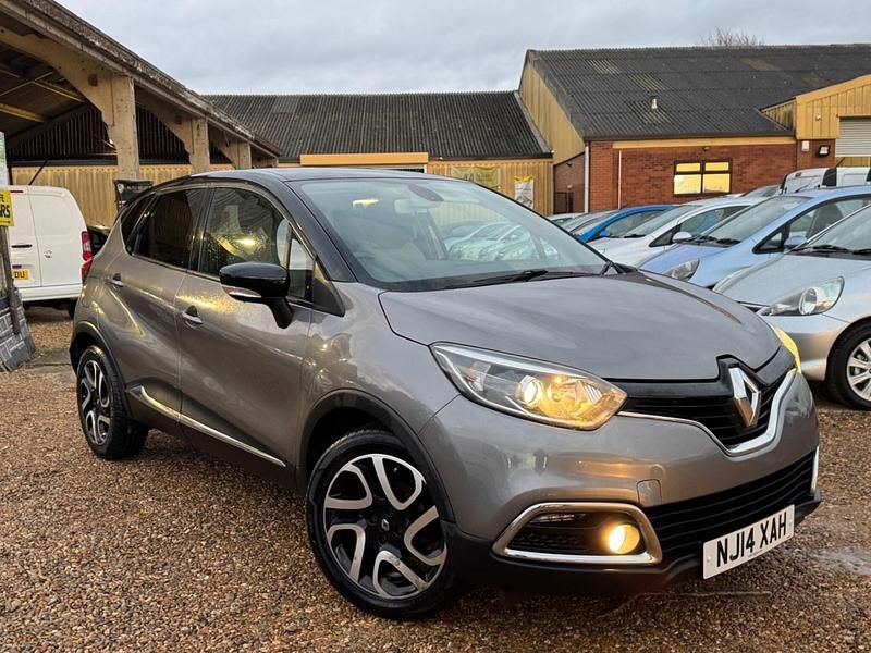 Used Renault Captur Dynamique 90 HP (66 kW) 2014 Grey/black SUV