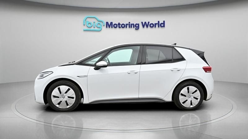 Used VW ID.3 Pro Performance 150 kW (204 HP) 2021 White Hatchback