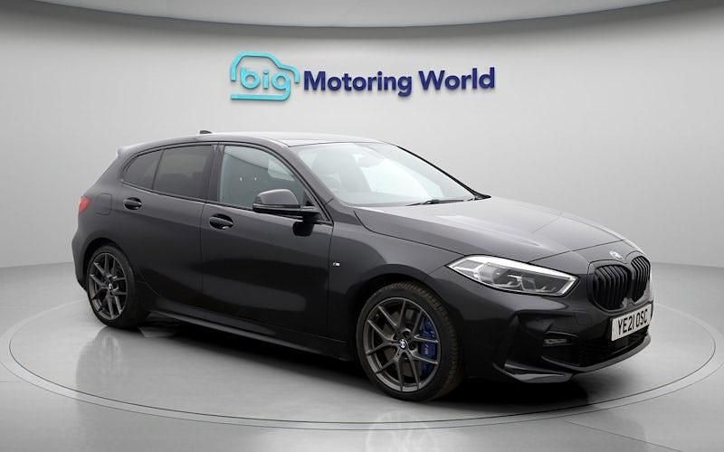 Used BMW 118 M Sport 150 HP (110 kW) 2021 Black Hatchback