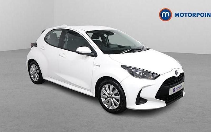 Used Toyota Yaris Hybrid 116 HP (85 kW) 2026 Hatchback