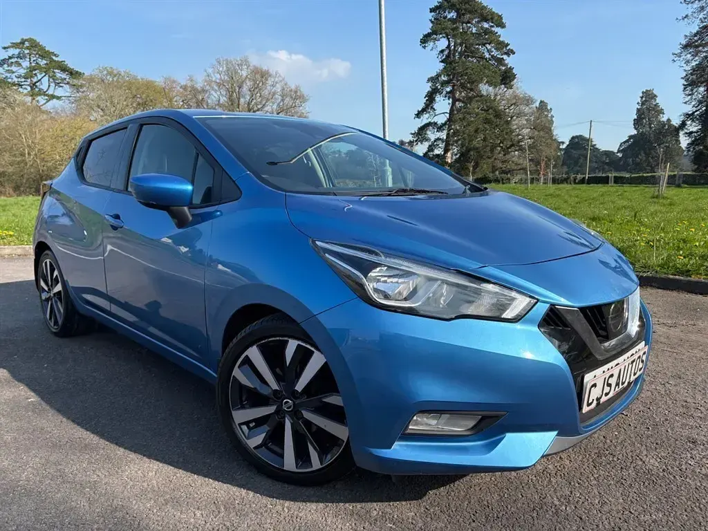 Usado Nissan Micra Tekna 2018 Azul Citadino