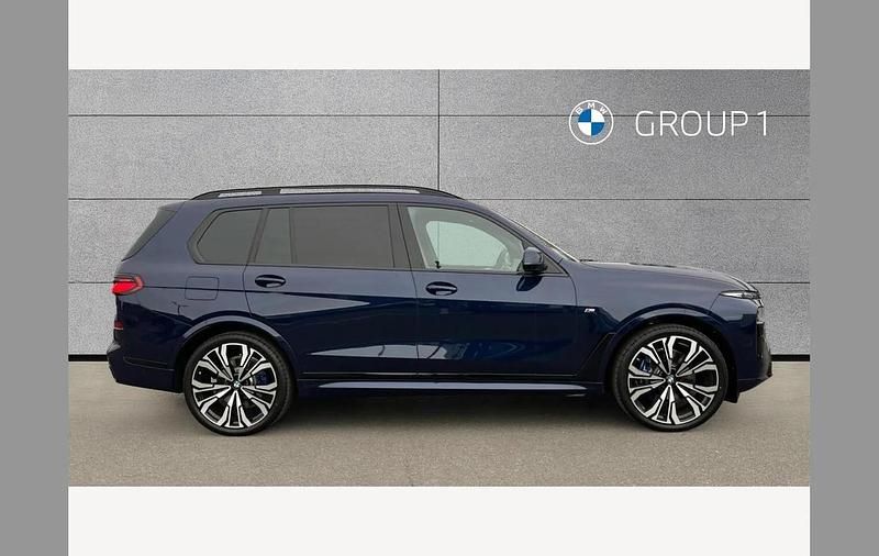 Used BMW X7 M Sport 347 HP (255 kW) 2026 Blue SUV