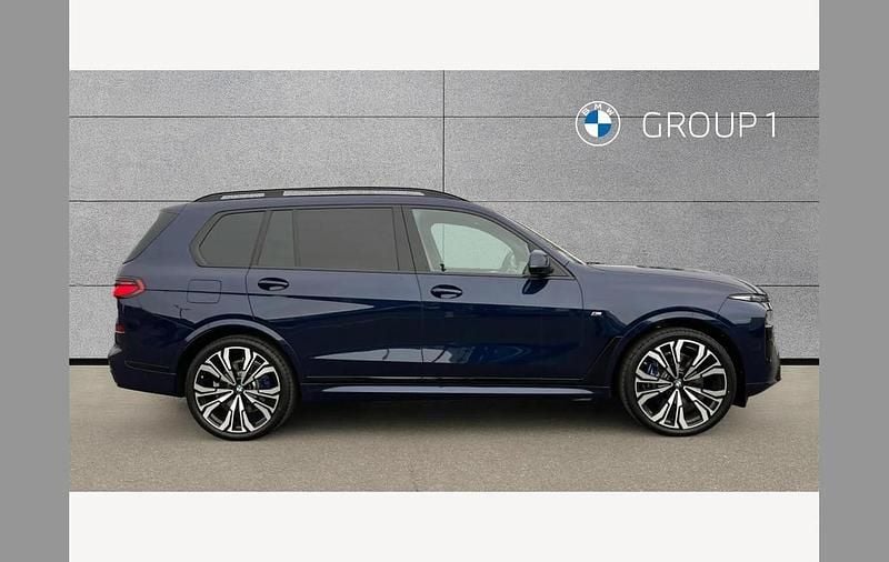 Used BMW X7 M Sport 352 HP (258 kW) 2026 Blue SUV
