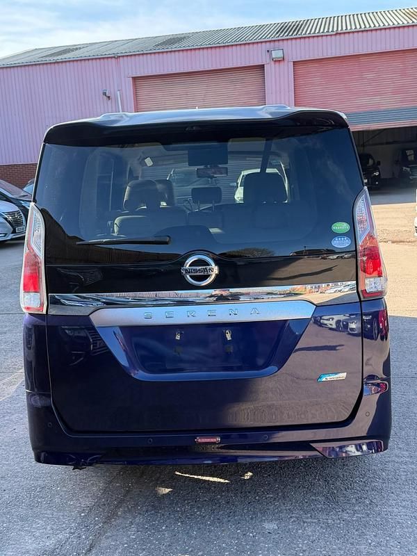Used Nissan Serena 2016 Blue MPV