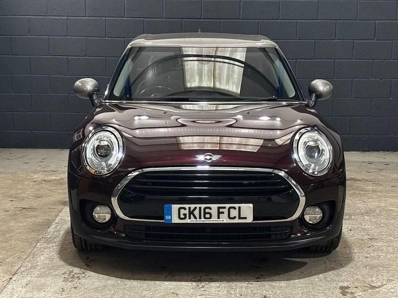 Used Mini Cooper Clubman 136 HP (100 kW) 2016 Red Estate