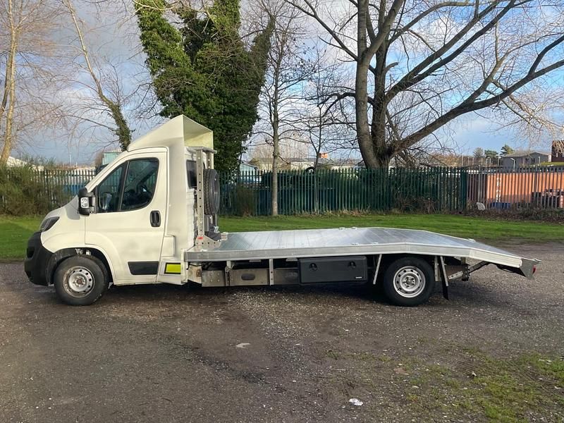 Used Peugeot Boxer 2021 White Van