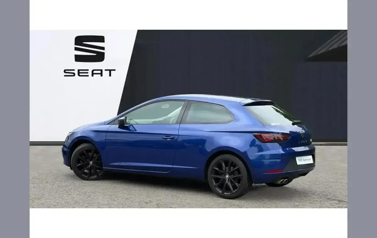 Used Seat Leon FR 180 HP (132 kW) 2017 Blue Hatchback