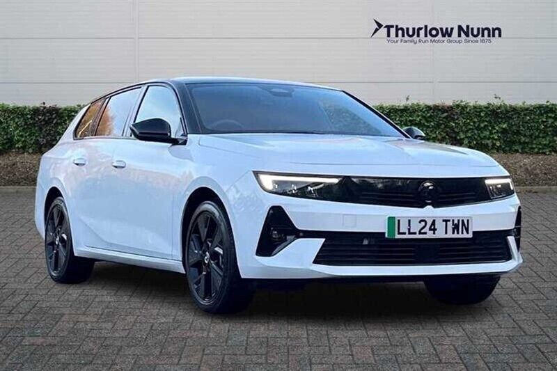 Used 2024 Vauxhall Astra Estate | £27,490 - Image 1/1