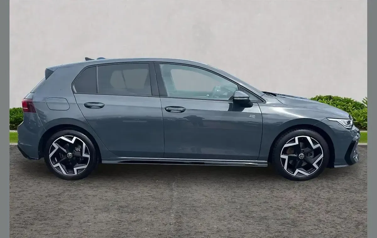 Used VW Golf VIII R-line 150 HP (110 kW) 2025 Grey Hatchback