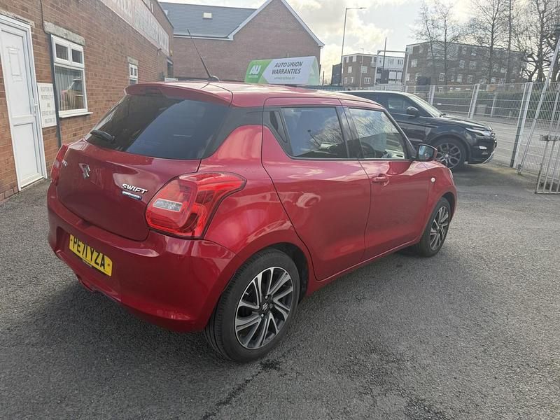 Usado Suzuki Swift SZ-L 83 HP (61 kW) 2021 Vermelho Citadino
