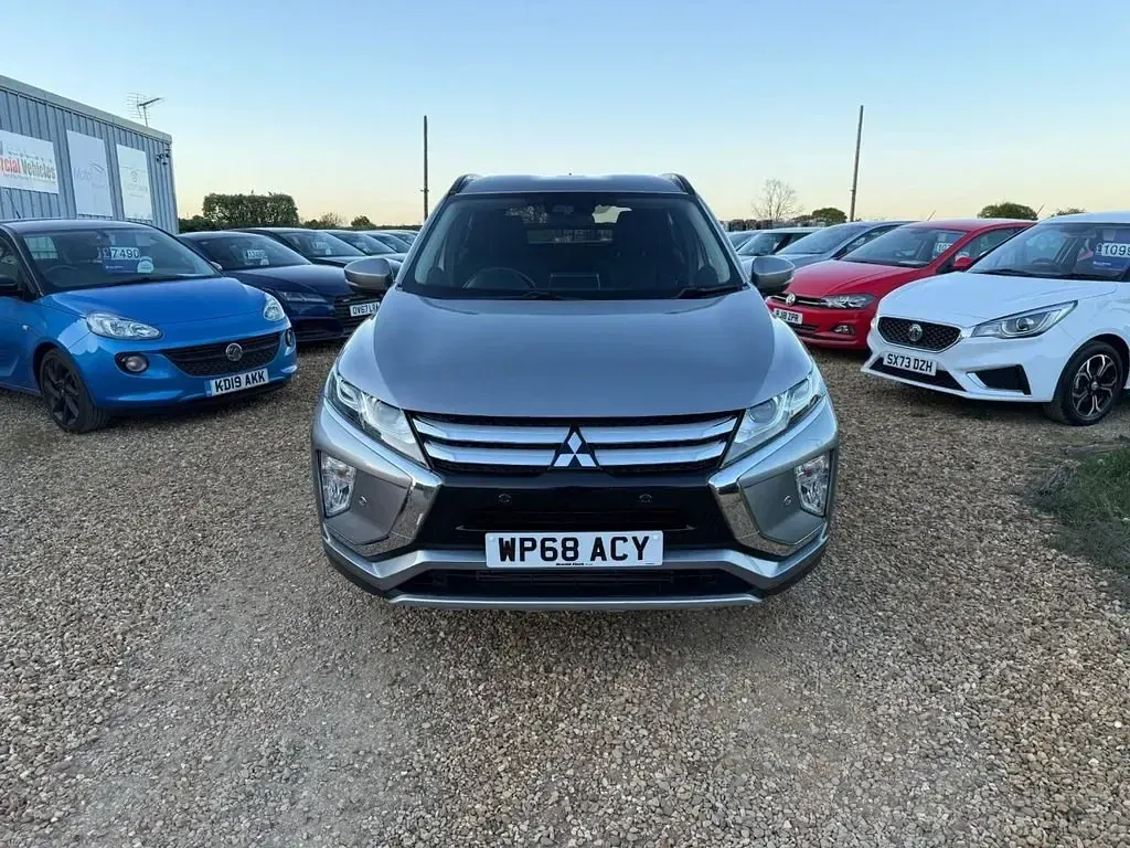 Usado Mitsubishi Eclipse 163 HP (119 kW) 2018 Cinzento SUV