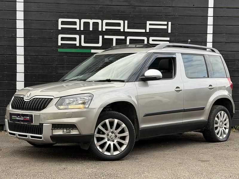 Beige Used 2014 Skoda Yeti SE SUV | £8,490 (Fair price) - Image 1/4