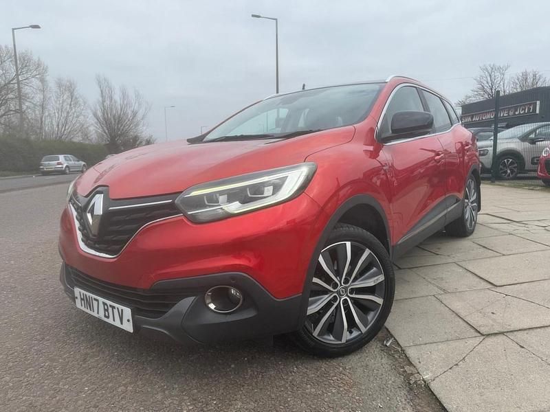 Used Renault Kadjar Signature 110 HP (80 kW) 2017 Red SUV