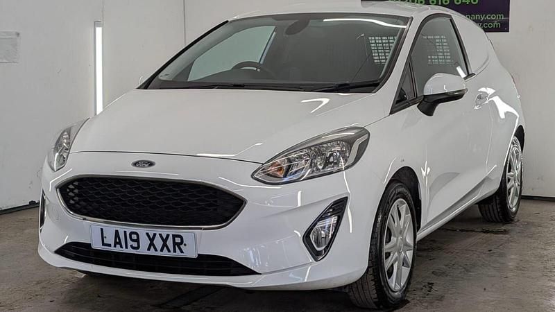 Used Ford Fiesta S 2019 White Hatchback