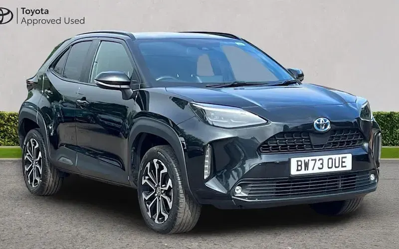 Used Toyota Yaris Hybrid Design 116 HP (85 kW) 2026 Estate