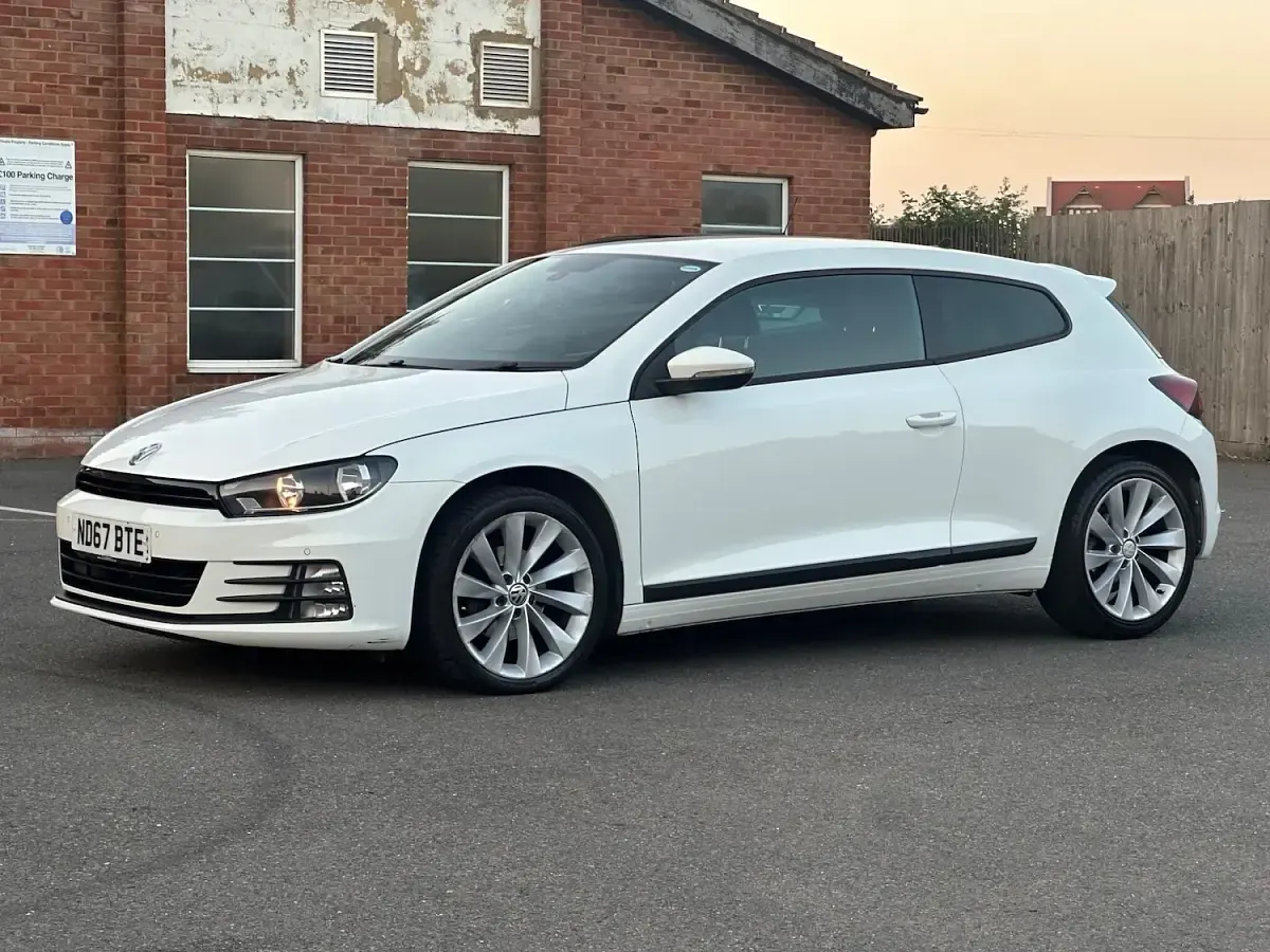 Used VW Scirocco GT 125 HP (91 kW) 2017 White Coupe