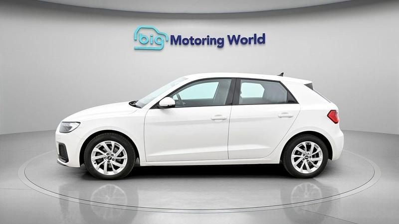 Used Audi A1 Sportback Sport 108 HP (79 kW) 2020 White Hatchback