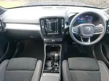 New Volvo XC40 Plus 197 HP (144 kW) 2025 Blue SUV