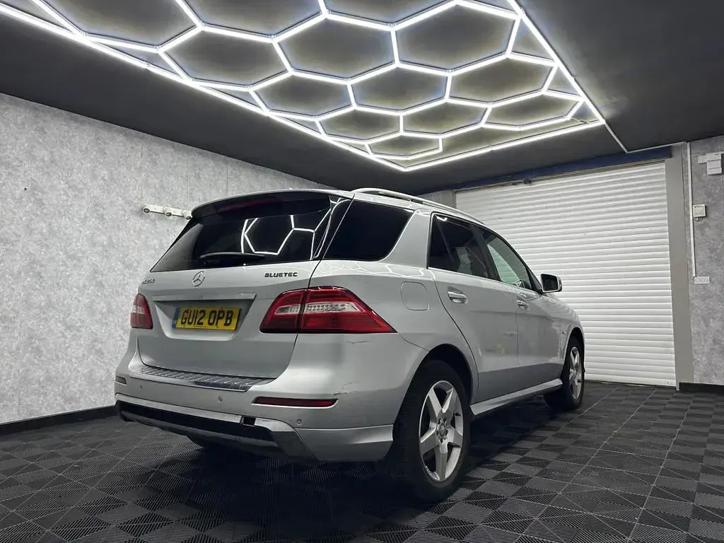 Used Mercedes ML250 204 HP (150 kW) 2012 Silver SUV