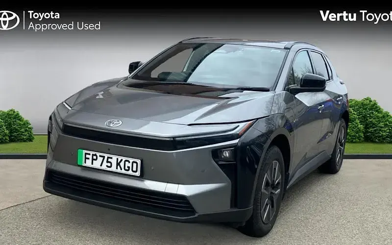 Used Toyota bZ4X Design 164 kW (224 HP) 2025 Grey SUV